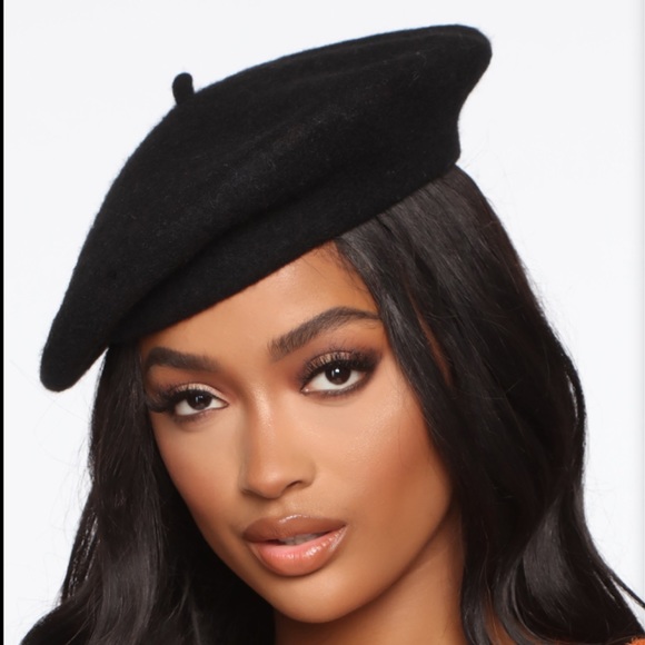 Fashion Nova Accessories - Beret